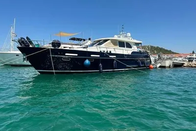 2006 Pacific Prestige 1700
