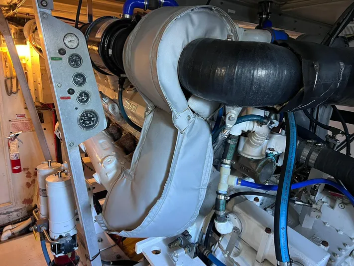 Mischief Yacht Photos Pics 