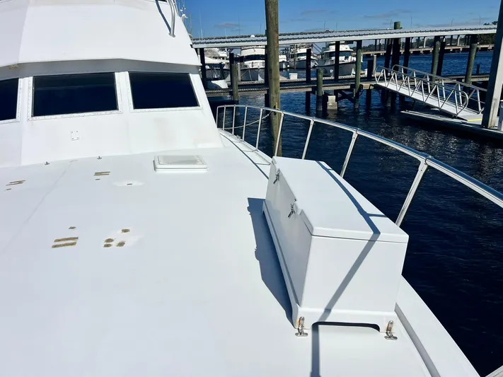 Mischief Yacht Photos Pics 