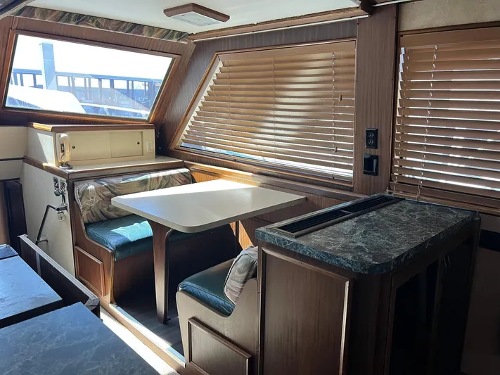 Mischief Yacht Photos Pics 