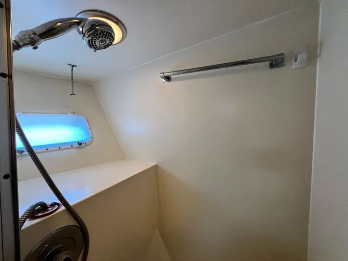 Mischief Yacht Photos Pics 