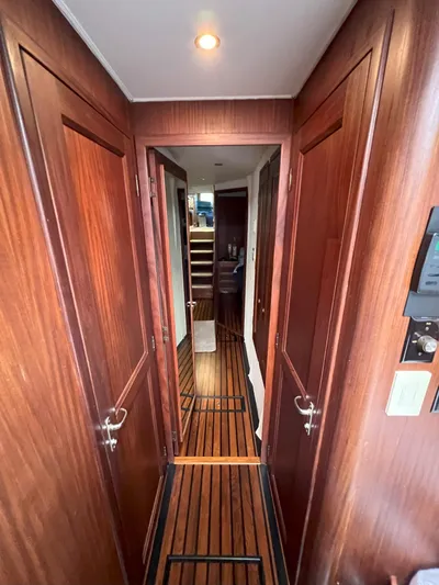 Mischief Yacht Photos Pics 