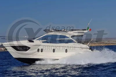 2011 Absolute 40 Fly