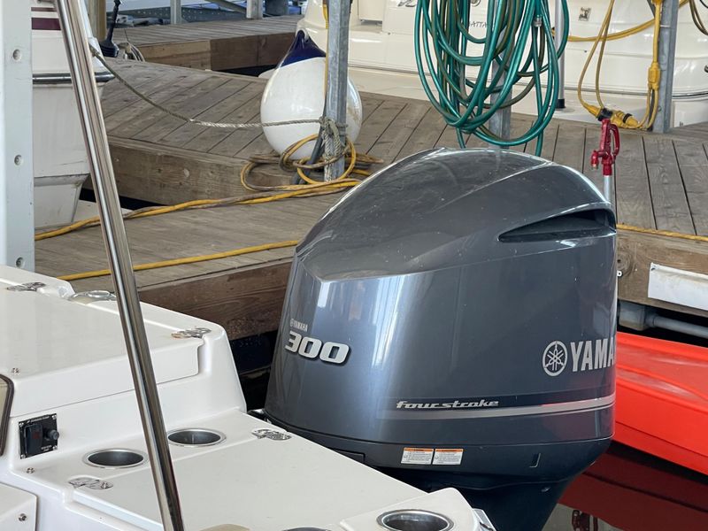 2019 Ranger Tugs R-27
