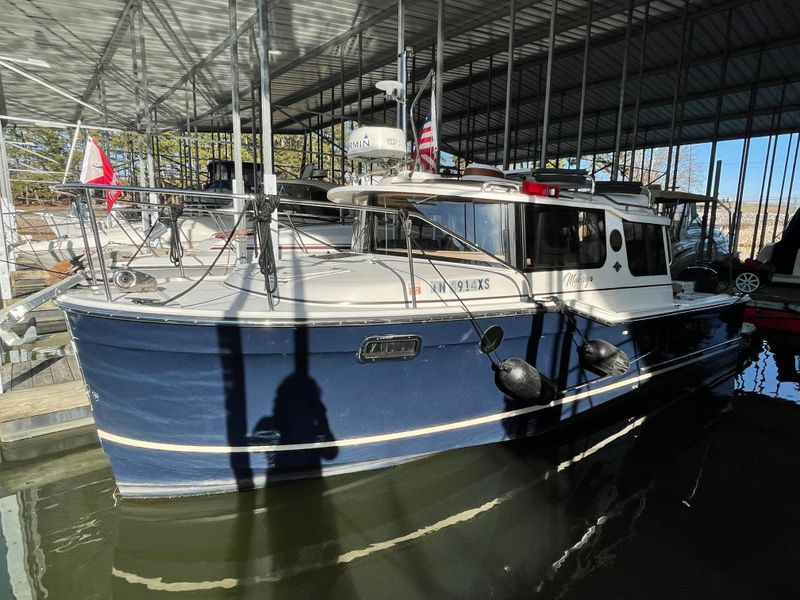 2019 Ranger Tugs R-27