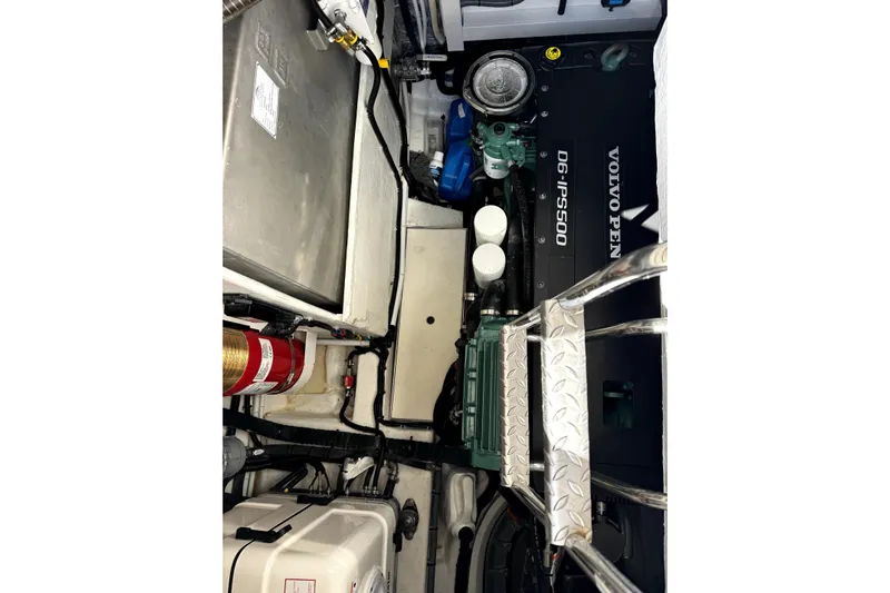  Yacht Photos Pics Engine room of 2023 Galeon 425 HTS with Volvo Penta D6-IPS500 engine.