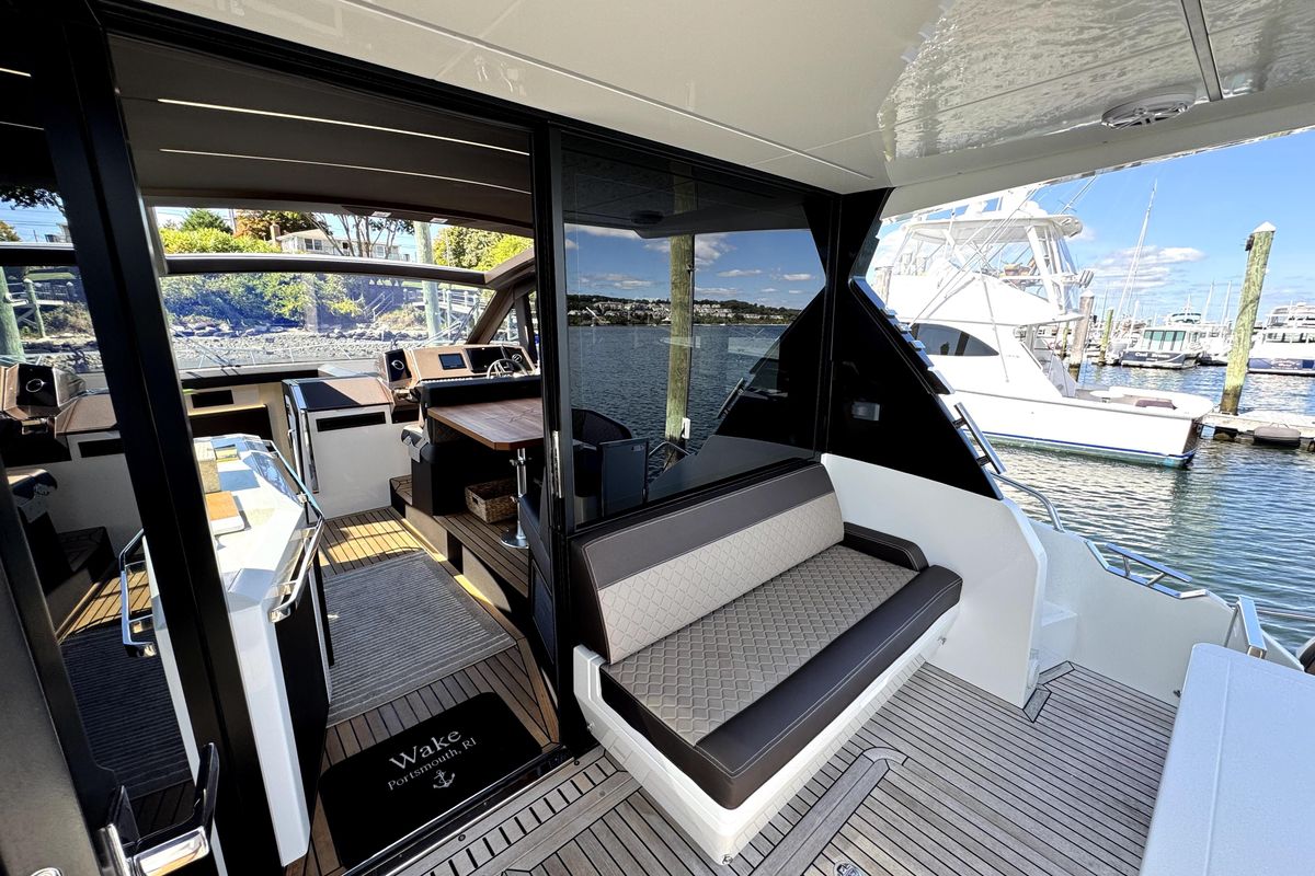 2023 Galeon 42 