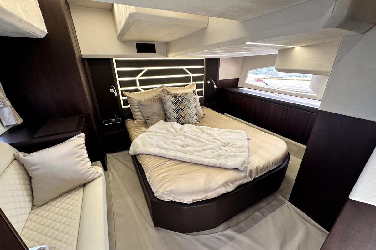 2023 Galeon 42 