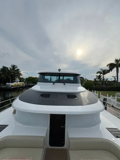 Hokulei Yacht Photos Pics 