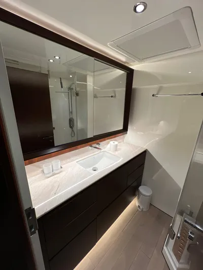 Hokulei Yacht Photos Pics 