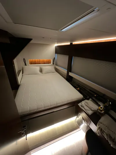 Hokulei Yacht Photos Pics 