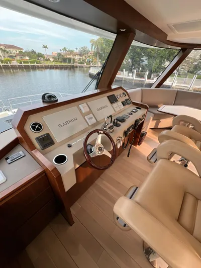 Hokulei Yacht Photos Pics 