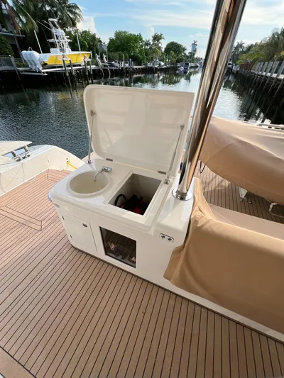 Hokulei Yacht Photos Pics 
