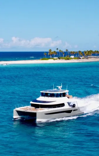 Hokulei Yacht Photos Pics 