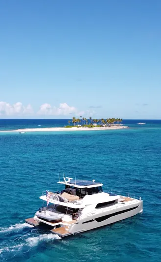 Hokulei Yacht Photos Pics 
