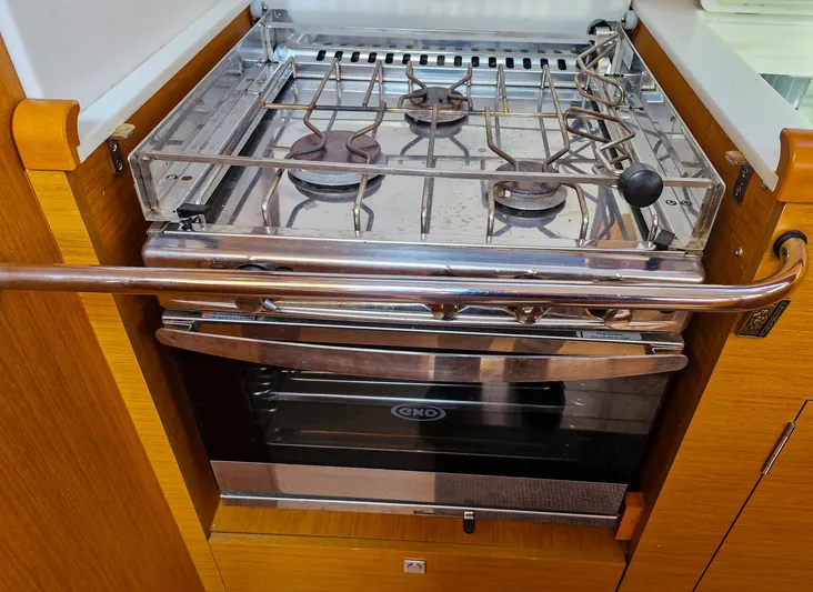  Yacht Photos Pics Stainless steel stove and oven in 2015 Jeanneau 53 yacht kitchen.