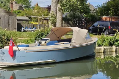 2022 Custom JR Yachts Classic 7