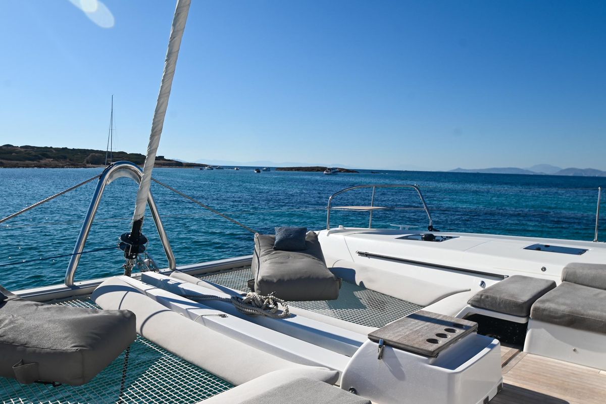 2024 Lagoon 60 