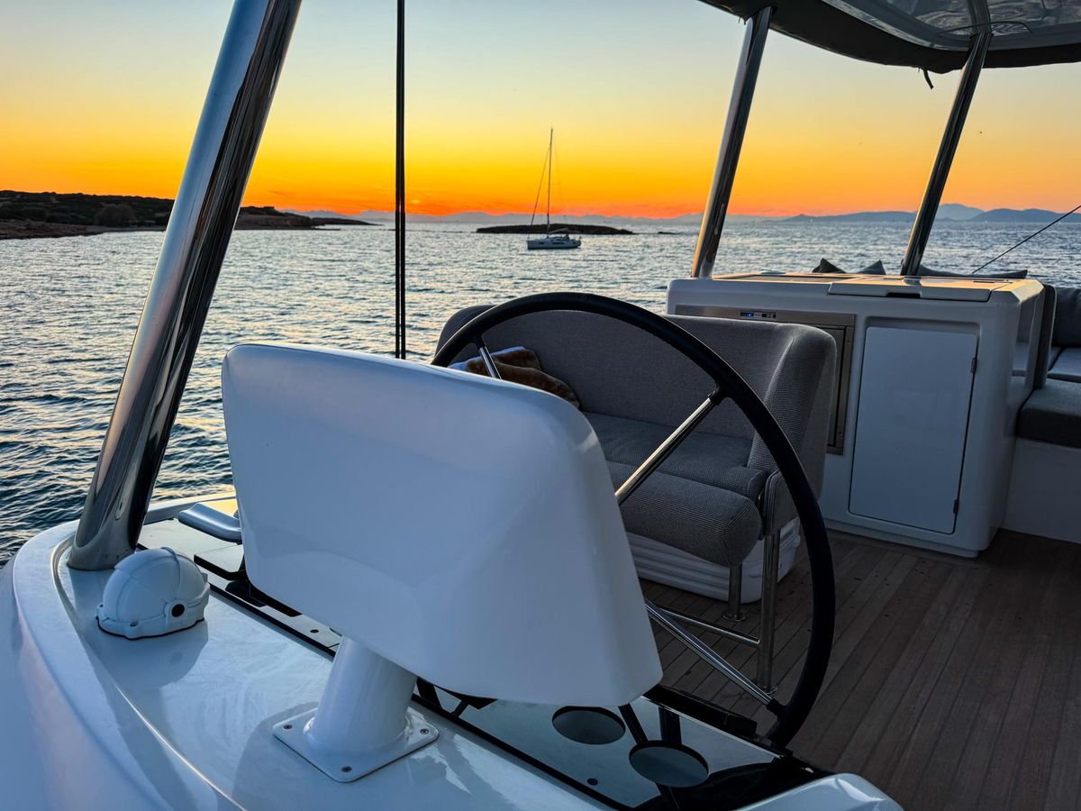2024 Lagoon 60 