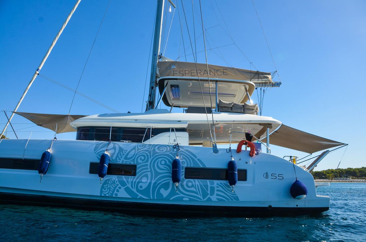 2024 Lagoon 60 