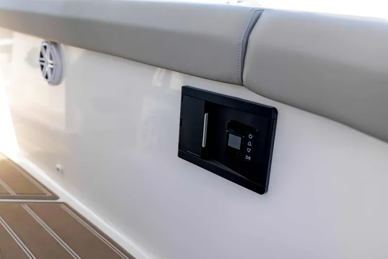  Yacht Photos Pics Control panel on 2026 Monterey ELITE 30 boat interior.