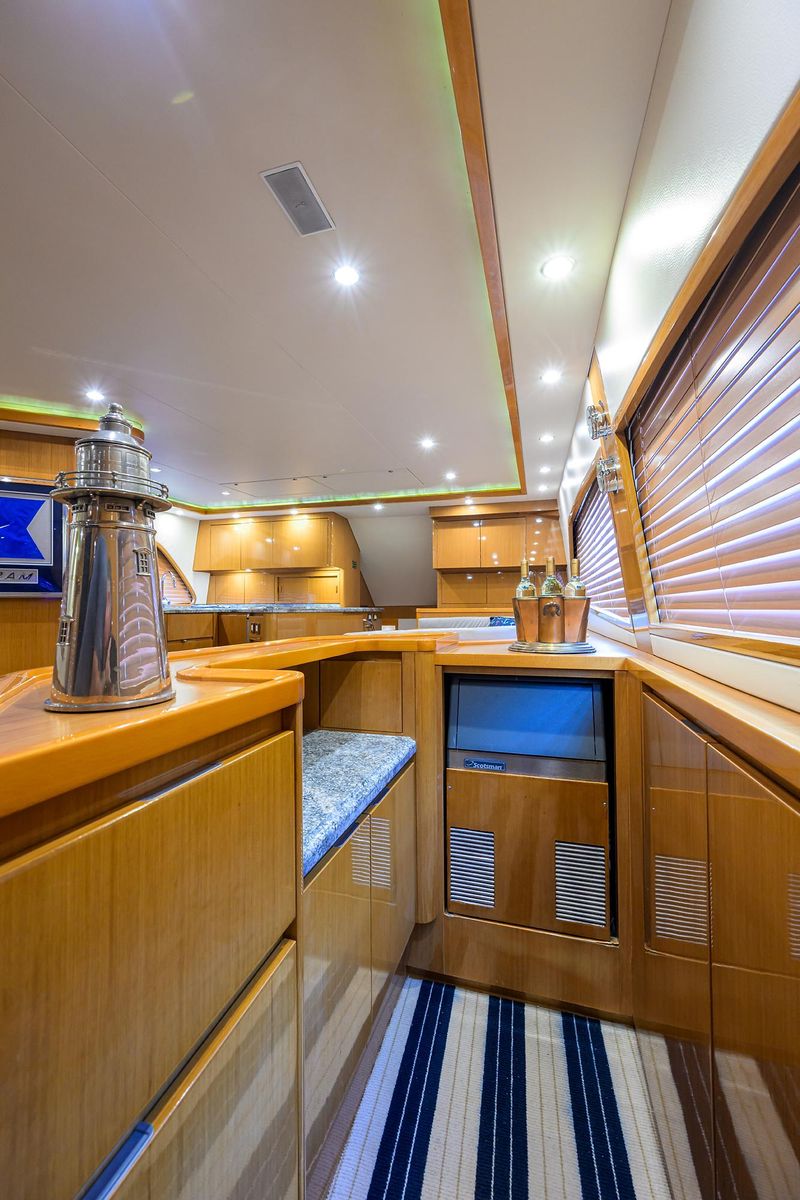 2014 Bertram 70 