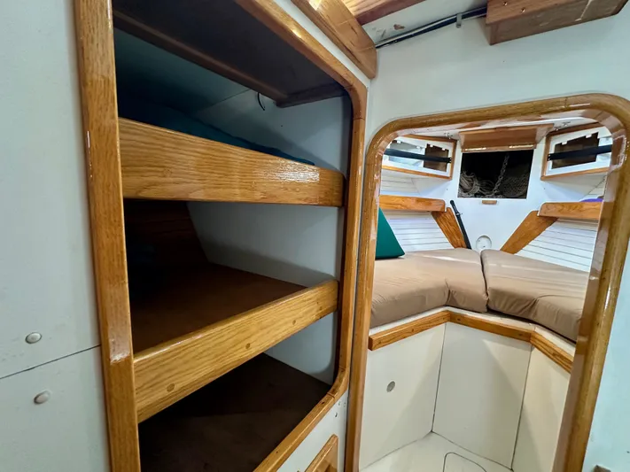 Solace Yacht Photos Pics 