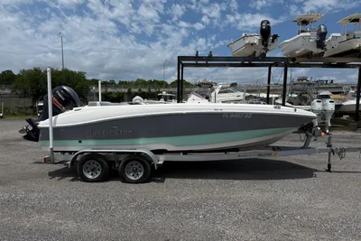 NauticStar 203 SC