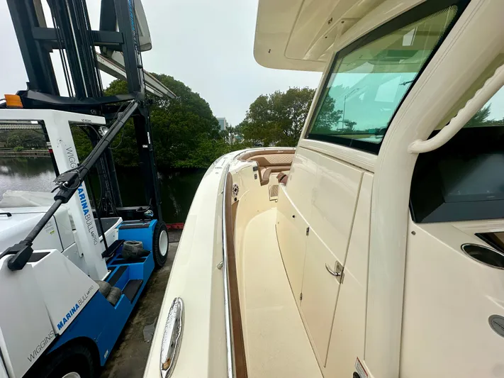 Seas The Day Yacht Photos Pics 