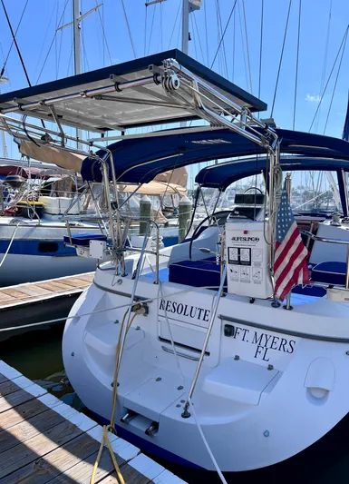 Resolute Yacht Photos Pics 