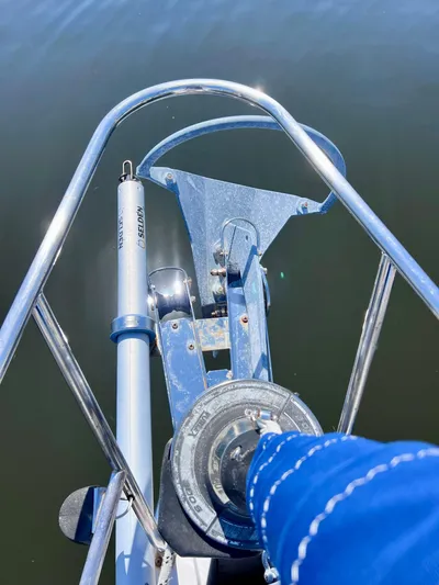 Resolute Yacht Photos Pics 