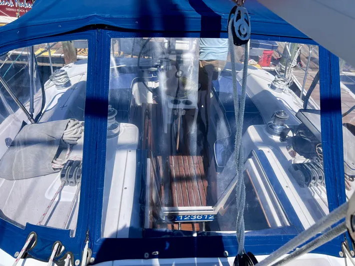 Resolute Yacht Photos Pics 