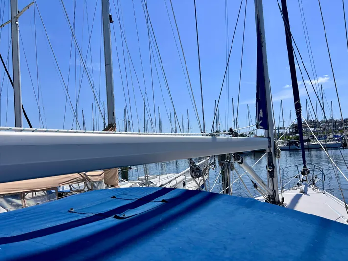 Resolute Yacht Photos Pics 