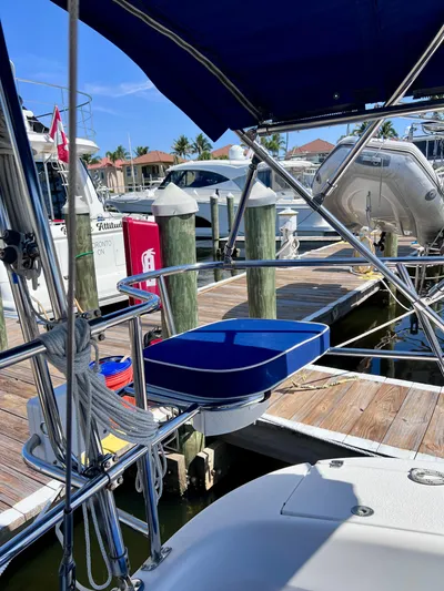 Resolute Yacht Photos Pics 