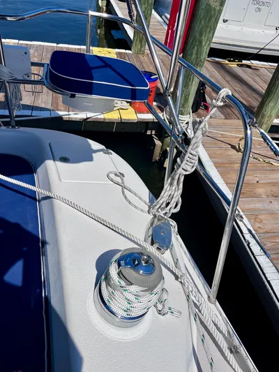 Resolute Yacht Photos Pics 