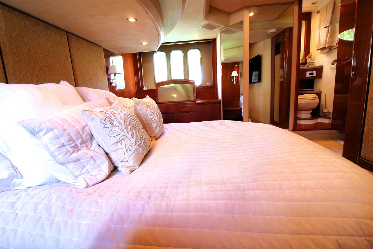 2009 Princess 54 