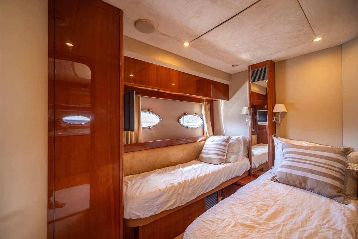 2009 Princess 54 