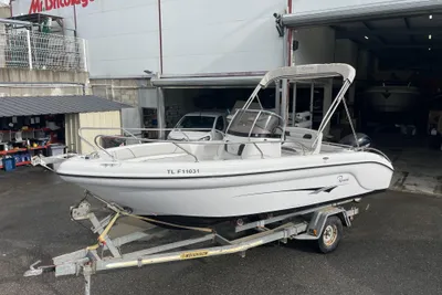 2012 Ranieri Voyager 20