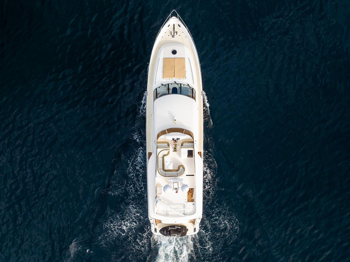 2002 Viking Princess 72 