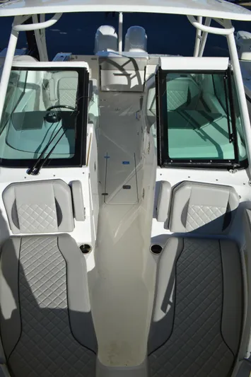  Yacht Photos Pics Pursuit 266 DC - Looking Aft