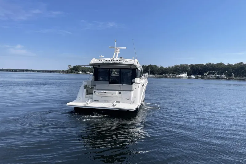 Miss Behave Yacht Photos Pics 