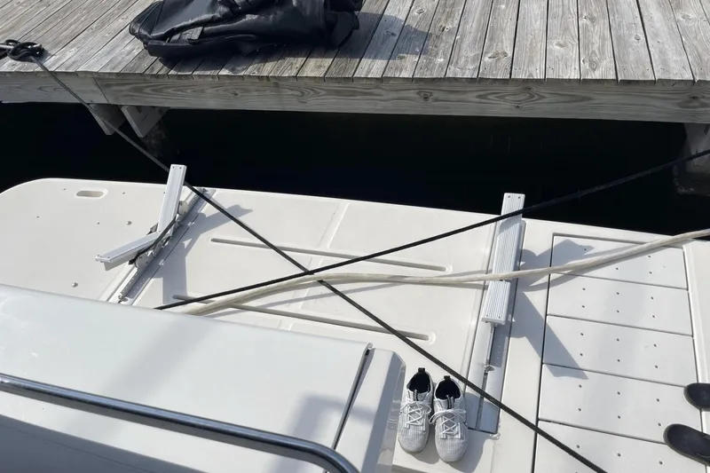 Miss Behave Yacht Photos Pics 