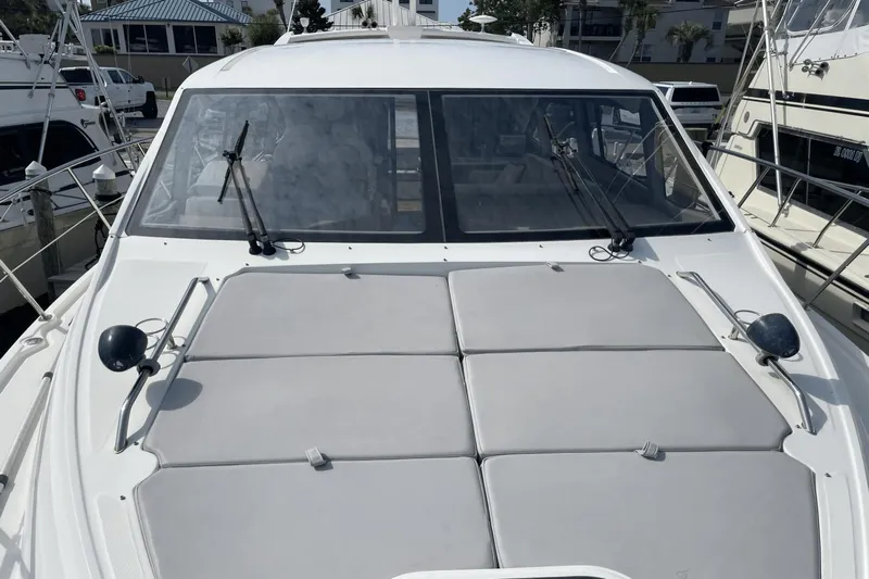 Miss Behave Yacht Photos Pics 