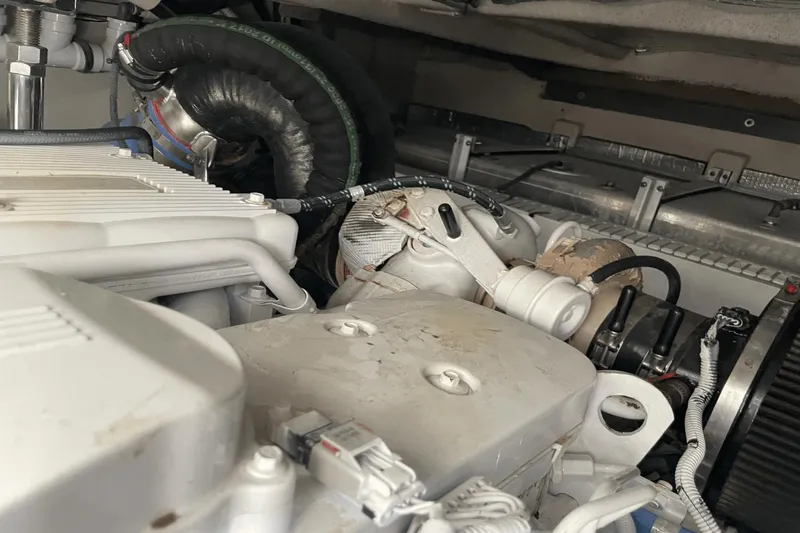 Miss Behave Yacht Photos Pics 