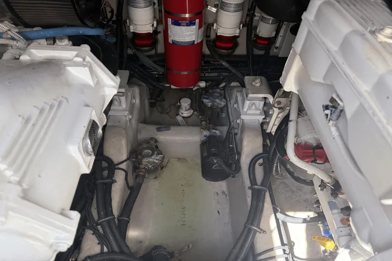 Miss Behave Yacht Photos Pics 