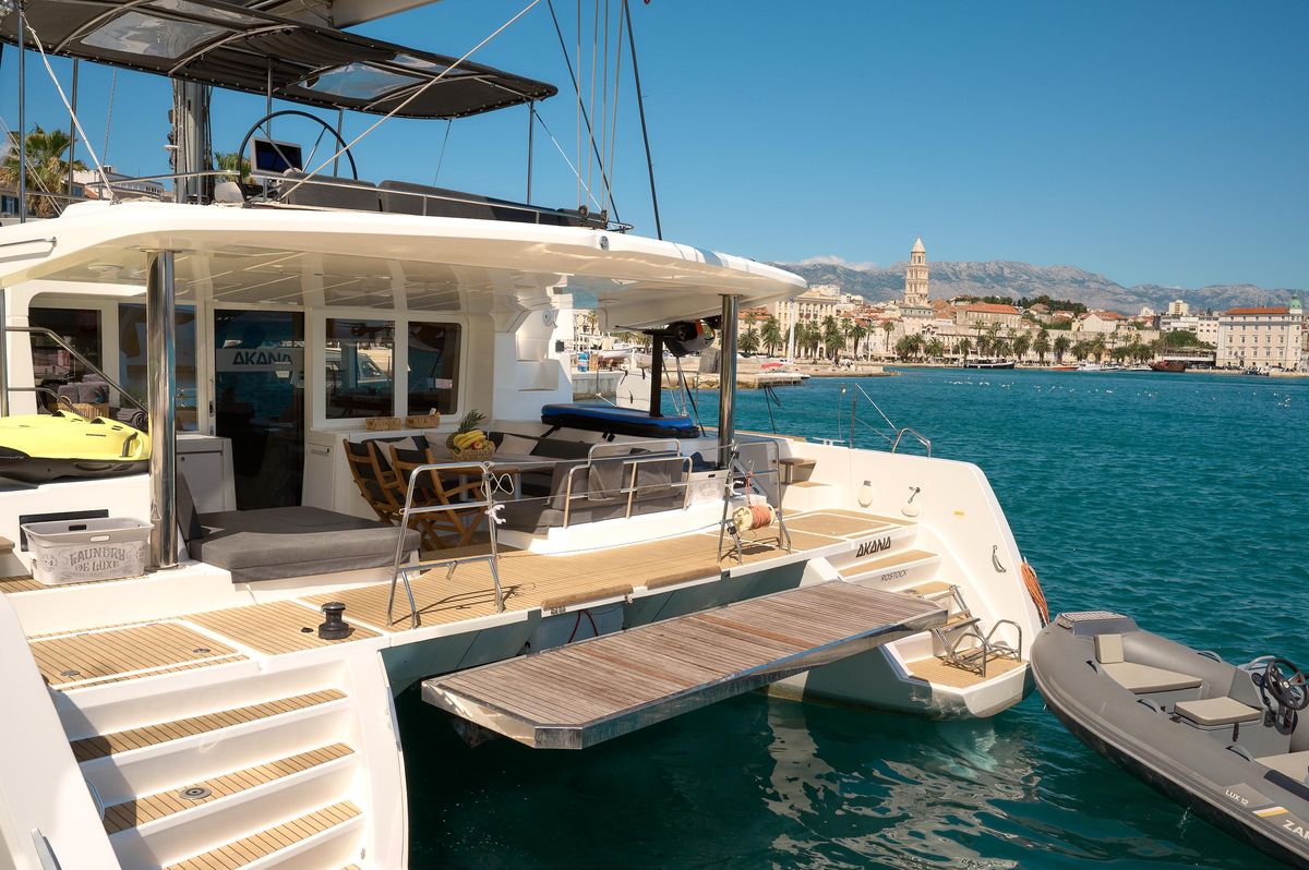 2019 Lagoon 52 