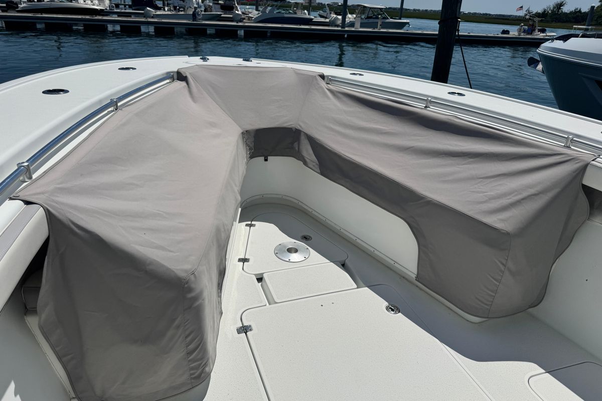 2014 Yellowfin 42 