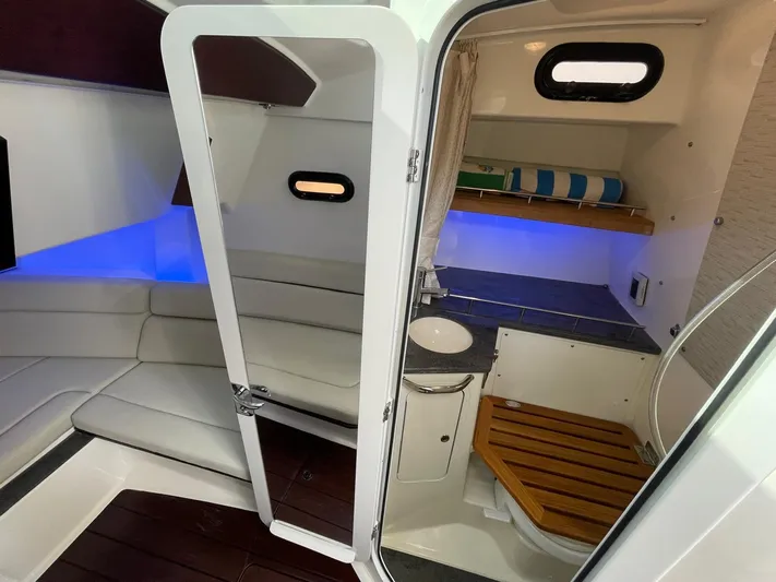 Merc 400's Yacht Photos Pics 