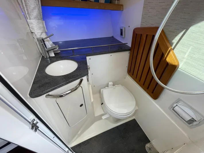 Merc 400's Yacht Photos Pics 