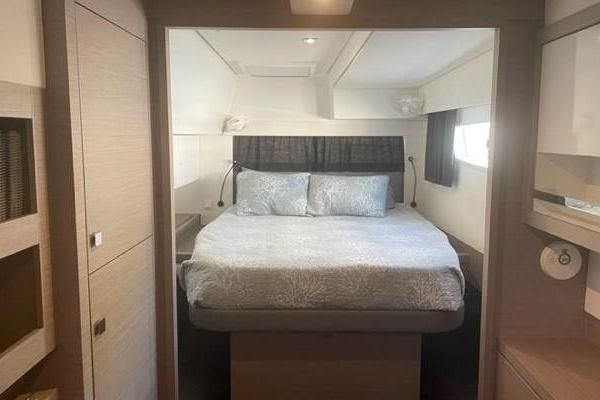 2020 Fountaine Pajot 47 